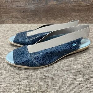 Cloud caliber slingback wedge Size 41 9.5 US